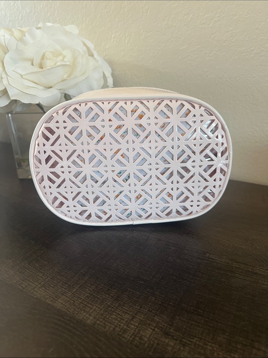 Tory Burch Handbags - Tory Burch Light Pink Laser-Cut Cosmetic Case
